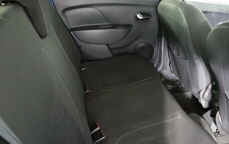 Renault Sandero II рестайлинг, 2017 год, 849 990 рублей, 21 фотография