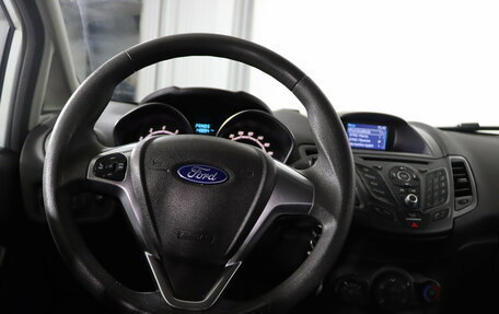 Ford Fiesta, 2015 год, 649 990 рублей, 10 фотография