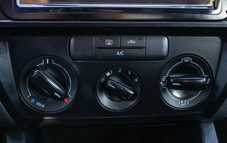 Volkswagen Jetta VI, 2015 год, 999 000 рублей, 9 фотография