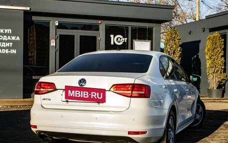 Volkswagen Jetta VI, 2015 год, 999 000 рублей, 3 фотография