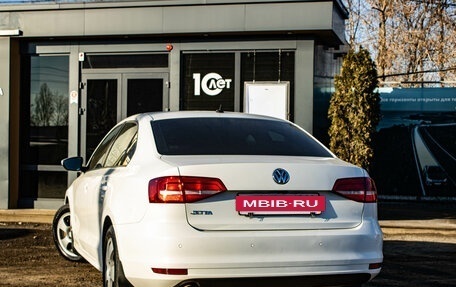 Volkswagen Jetta VI, 2015 год, 999 000 рублей, 4 фотография