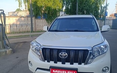 Toyota Land Cruiser Prado 150 рестайлинг 2, 2015 год, 3 400 000 рублей, 1 фотография