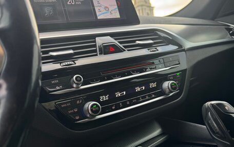 BMW 5 серия, 2018 год, 2 650 000 рублей, 11 фотография