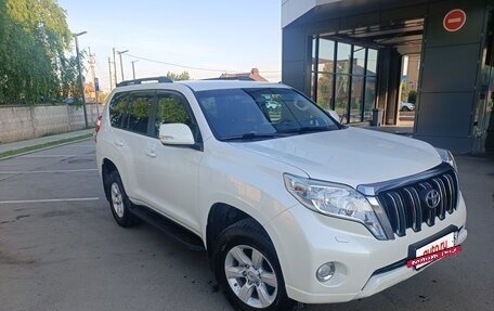 Toyota Land Cruiser Prado 150 рестайлинг 2, 2015 год, 3 400 000 рублей, 3 фотография