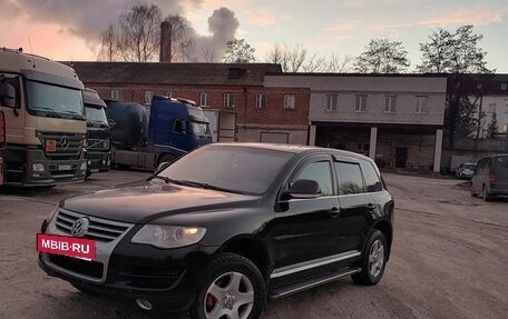 Volkswagen Touareg III, 2009 год, 1 100 000 рублей, 2 фотография