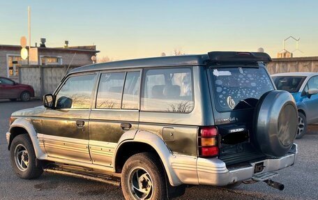 Mitsubishi Pajero III рестайлинг, 1994 год, 270 000 рублей, 4 фотография