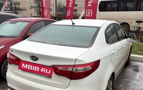 KIA Rio III рестайлинг, 2013 год, 850 000 рублей, 5 фотография