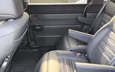 Honda Stepwgn, 2022 год, 2 400 000 рублей, 25 фотография