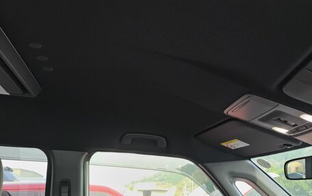 Honda Stepwgn, 2022 год, 2 400 000 рублей, 37 фотография