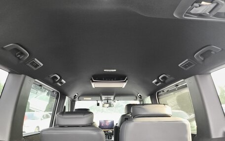 Honda Stepwgn, 2022 год, 2 400 000 рублей, 31 фотография