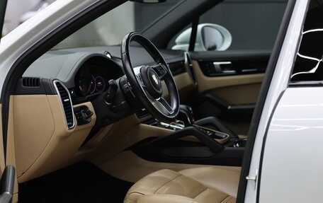 Porsche Cayenne III, 2021 год, 8 499 000 рублей, 5 фотография