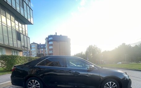 Toyota Camry, 2016 год, 1 750 000 рублей, 2 фотография