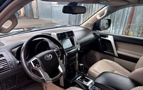 Toyota Land Cruiser Prado 150 рестайлинг 2, 2009 год, 2 350 000 рублей, 7 фотография