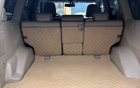 Toyota Land Cruiser Prado 150 рестайлинг 2, 2009 год, 2 350 000 рублей, 6 фотография