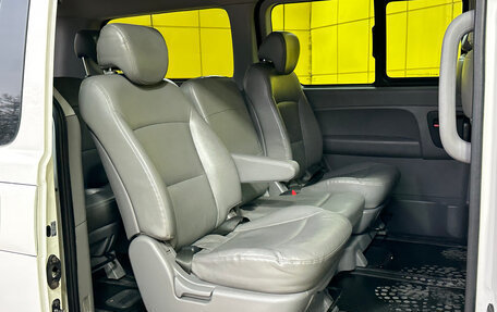 Hyundai Grand Starex Grand Starex I рестайлинг 2, 2018 год, 2 790 000 рублей, 19 фотография