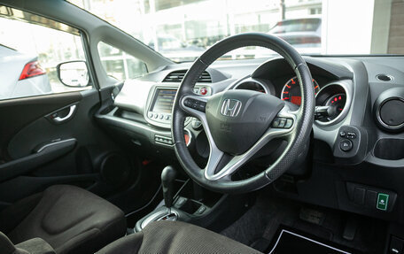 Honda Fit III, 2011 год, 858 000 рублей, 13 фотография