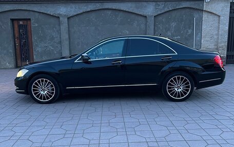 Mercedes-Benz S-Класс, 2010 год, 1 670 000 рублей, 6 фотография