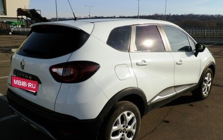 Renault Kaptur I рестайлинг, 2017 год, 1 230 000 рублей, 6 фотография