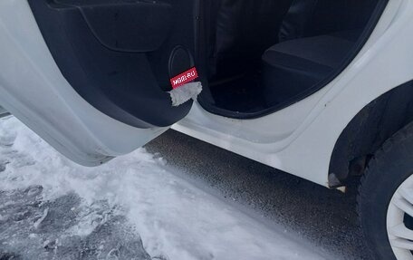 Renault Logan II, 2017 год, 430 000 рублей, 6 фотография