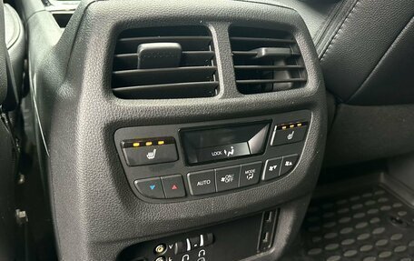 Honda Pilot III рестайлинг, 2017 год, 2 990 000 рублей, 18 фотография