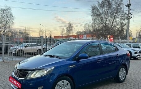 KIA Rio III рестайлинг, 2013 год, 790 000 рублей, 2 фотография