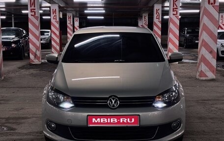 Volkswagen Polo VI (EU Market), 2011 год, 740 000 рублей, 1 фотография