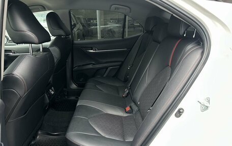 Toyota Camry, 2022 год, 3 799 000 рублей, 20 фотография