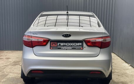 KIA Rio III рестайлинг, 2012 год, 617 000 рублей, 28 фотография