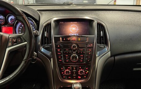 Opel Astra J, 2010 год, 569 000 рублей, 11 фотография