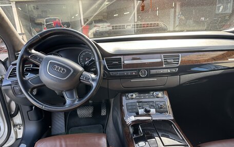 Audi A8, 2011 год, 1 480 000 рублей, 3 фотография