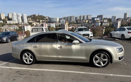 Audi A8, 2011 год, 1 480 000 рублей, 14 фотография