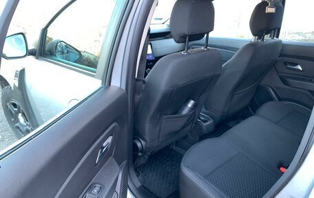 Dacia Duster II, 2021 год, 1 900 000 рублей, 6 фотография