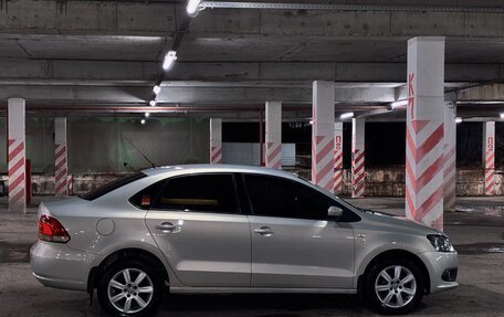 Volkswagen Polo VI (EU Market), 2011 год, 740 000 рублей, 4 фотография