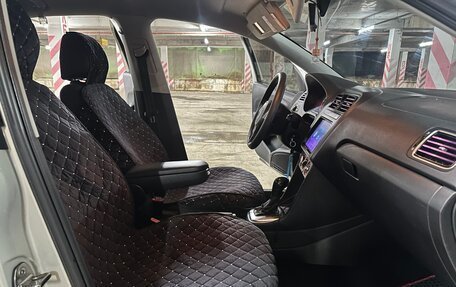 Volkswagen Polo VI (EU Market), 2011 год, 740 000 рублей, 26 фотография