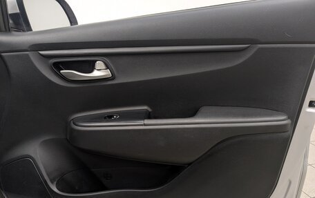 KIA Rio IV, 2021 год, 930 000 рублей, 17 фотография