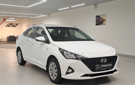 Hyundai Solaris II рестайлинг, 2020 год, 1 490 000 рублей, 3 фотография