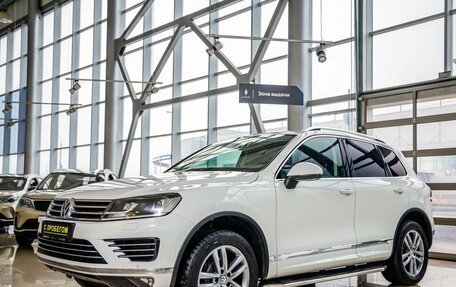 Volkswagen Touareg III, 2017 год, 4 048 000 рублей, 3 фотография