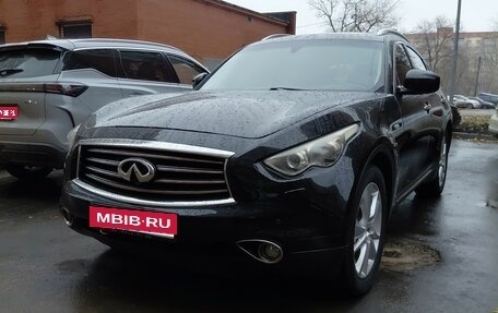 Infiniti FX II, 2012 год, 1 600 000 рублей, 1 фотография