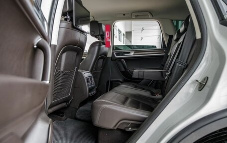 Volkswagen Touareg III, 2017 год, 4 048 000 рублей, 33 фотография