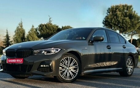BMW 3 серия, 2019 год, 4 450 000 рублей, 1 фотография