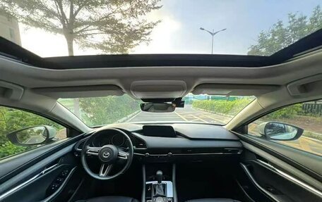 Mazda 3, 2022 год, 1 940 000 рублей, 8 фотография