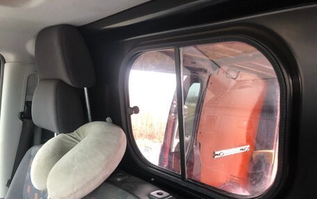 Mercedes-Benz Vito, 2006 год, 1 115 000 рублей, 18 фотография