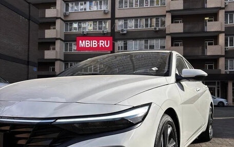 Hyundai Elantra, 2025 год, 2 070 000 рублей, 3 фотография