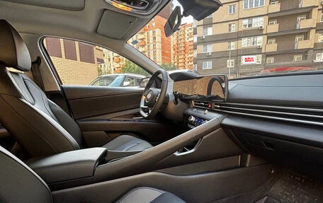 Hyundai Elantra, 2025 год, 2 070 000 рублей, 15 фотография