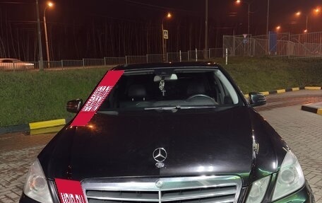 Mercedes-Benz E-Класс, 2012 год, 1 500 000 рублей, 2 фотография