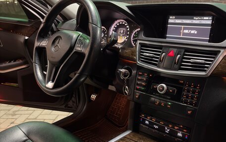 Mercedes-Benz E-Класс, 2012 год, 1 500 000 рублей, 15 фотография