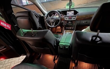 Mercedes-Benz E-Класс, 2012 год, 1 500 000 рублей, 19 фотография