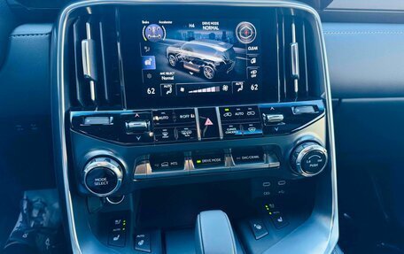 Lexus LX, 2025 год, 212 545 рублей, 30 фотография