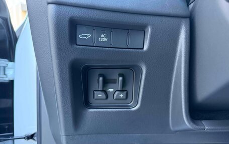 Lexus LX, 2025 год, 212 545 рублей, 40 фотография