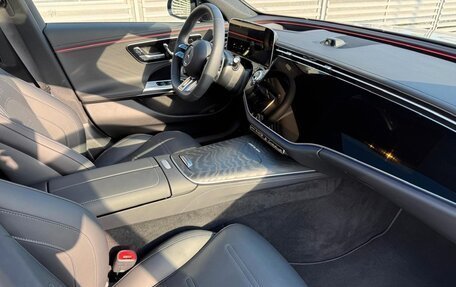 Mercedes-Benz E-Класс AMG, 2025 год, 14 100 077 рублей, 8 фотография